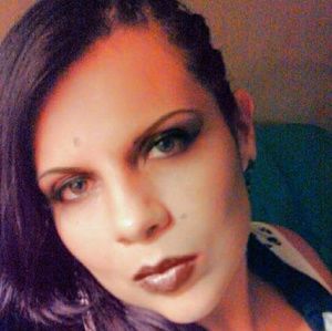 Meet your Posher, Vella